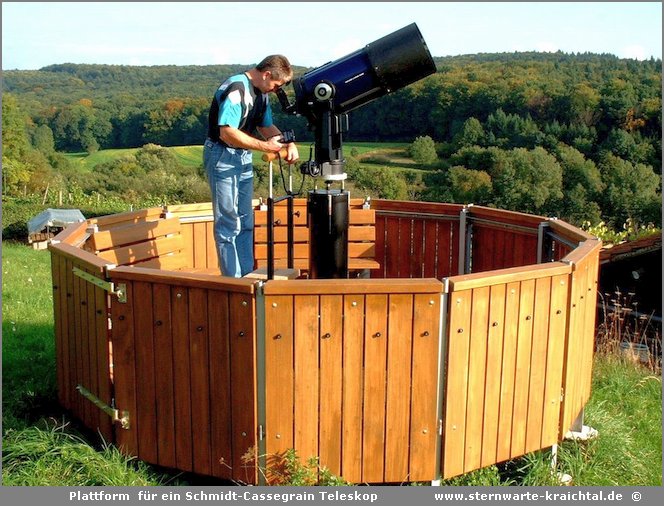 Schmidt Cassegrain Teleskop montiert in einer Plattform